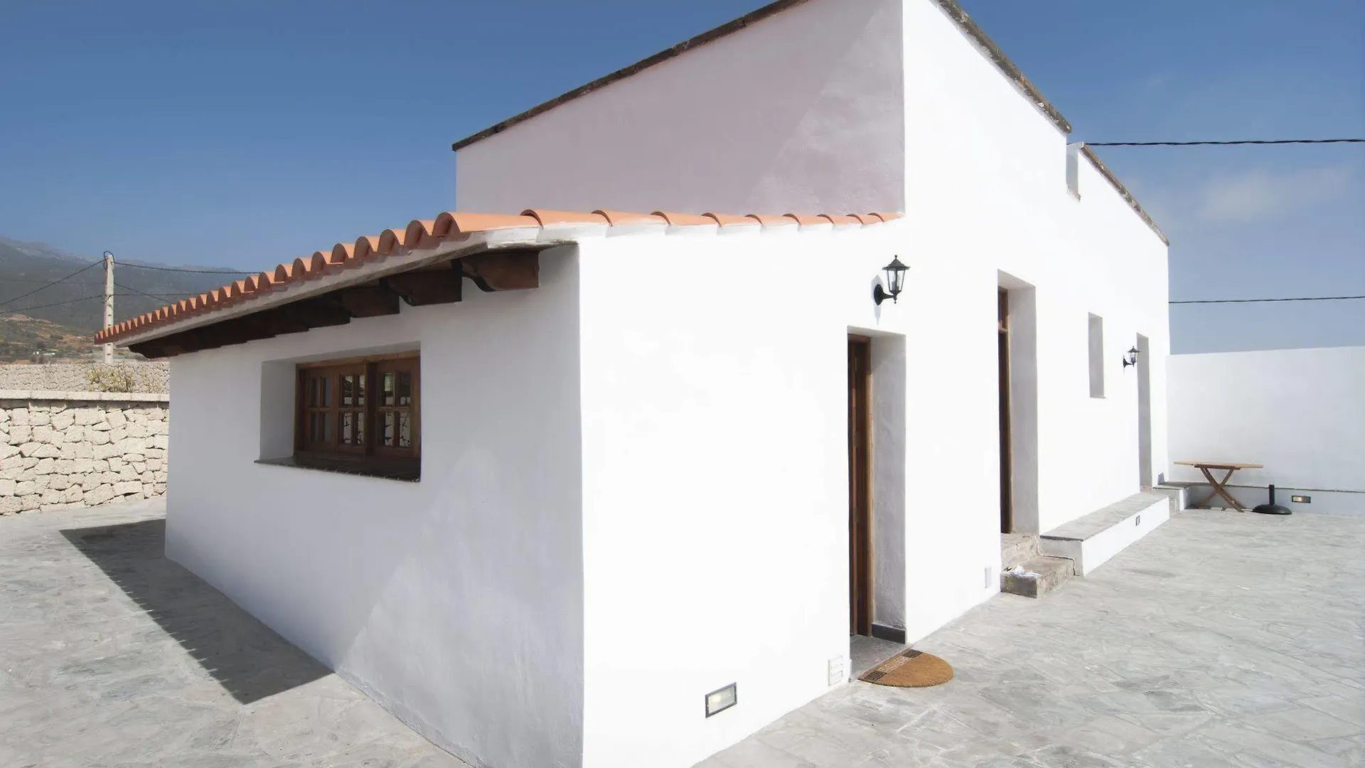 Holiday home Casa Rural La Pardela La Cisnera Spain